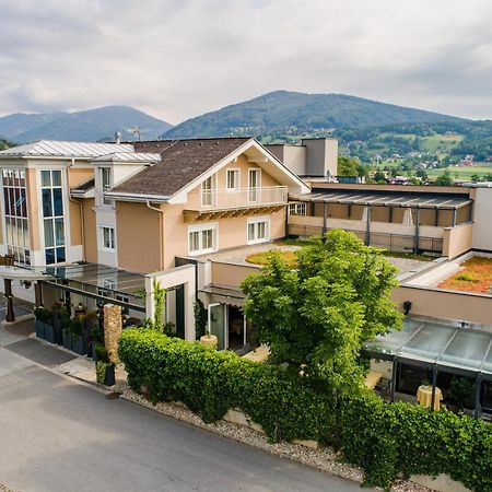 Hotel-Restaurant Allmer Weiz Exteriör bild