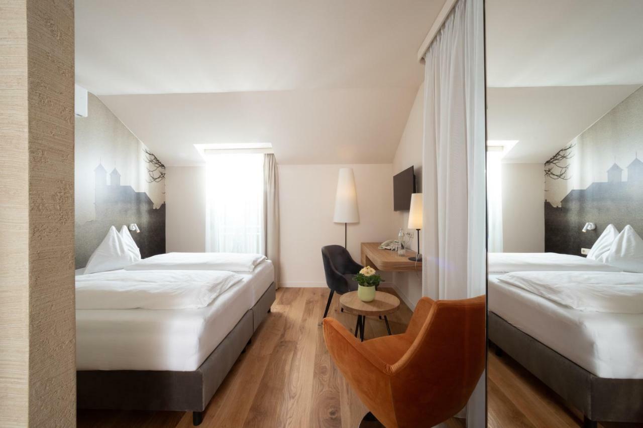 Hotel-Restaurant Allmer Weiz Exteriör bild